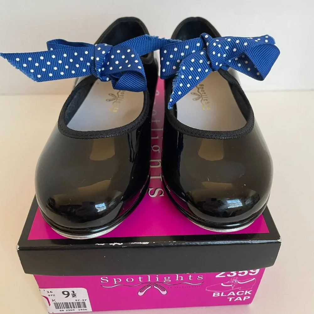 Spotlights Black Patent Tap Shoes w/ Polka Dot Bows - Size 9.5T